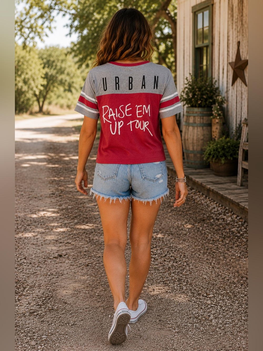 KEITH URBAN Official 2014 Raise ’Em Up Tour Concert Tee V-Neck Jersey Shirt Sz L - Picture 4 of 16